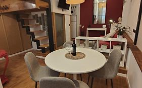 Red Loft In Madrid